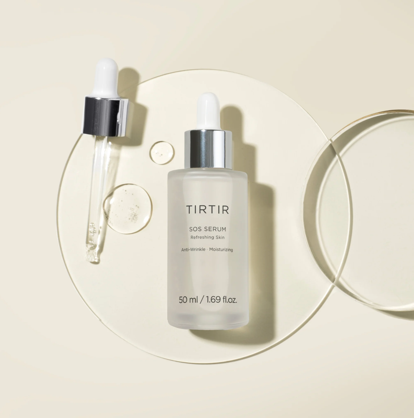 TIRTIR is een innovatief, alles-in-één serum. Natuurlijke ingrediënten, waaronder Centella Asiatica, Groene thee en Zoethout, helpt dit krachtige serum de huid glad te maken