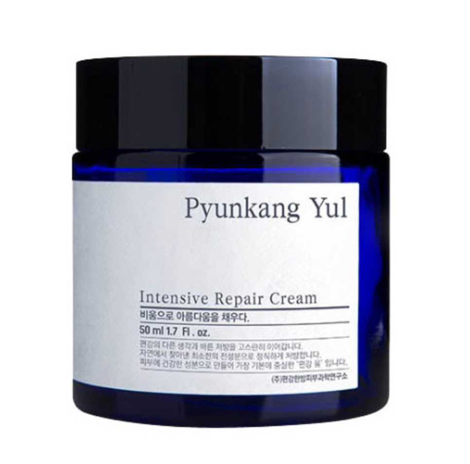 Pyunkang Yul Intensive Repair Cream is een innovatieve formule die peptiden, ceramiden en botanische extracten combineert voor een diepe hydratatie die de hele dag aanhoudt. Peptiden, die rijk zijn aan aminozuren,