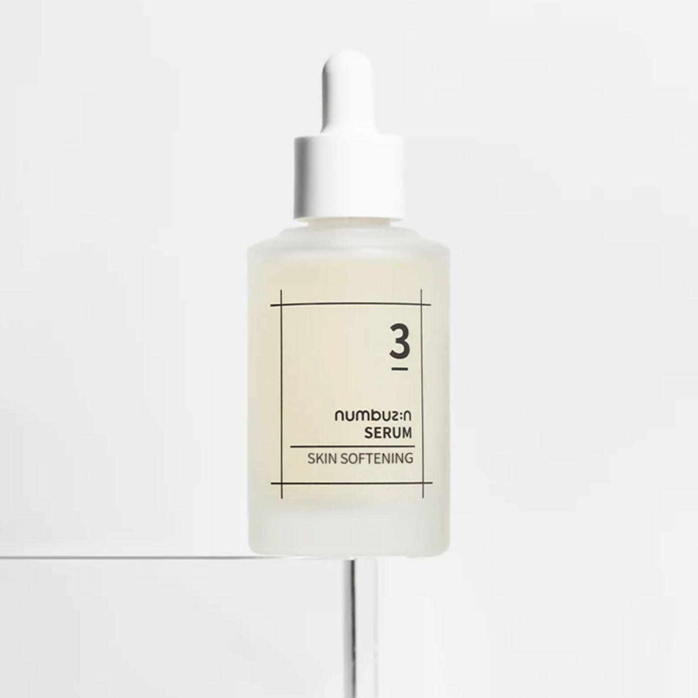 Numbuzin No.3 Skin Softening Serum bevat Galactomyces-Bifida, dat effectief hydrateert en de elasticiteit van de huid verbetert door fermentatiesynergie