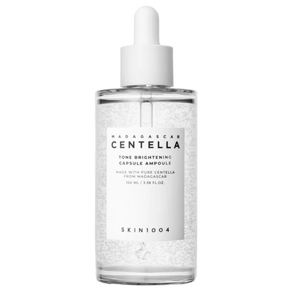 Skin1004 Madagascar Centella Tone Brightening Capsule Ampoule bevat maar liefst 77% Centella Asiatica Extract, een ingrediënt wat helend, ontstekingsremmend en hydraterend werkt.